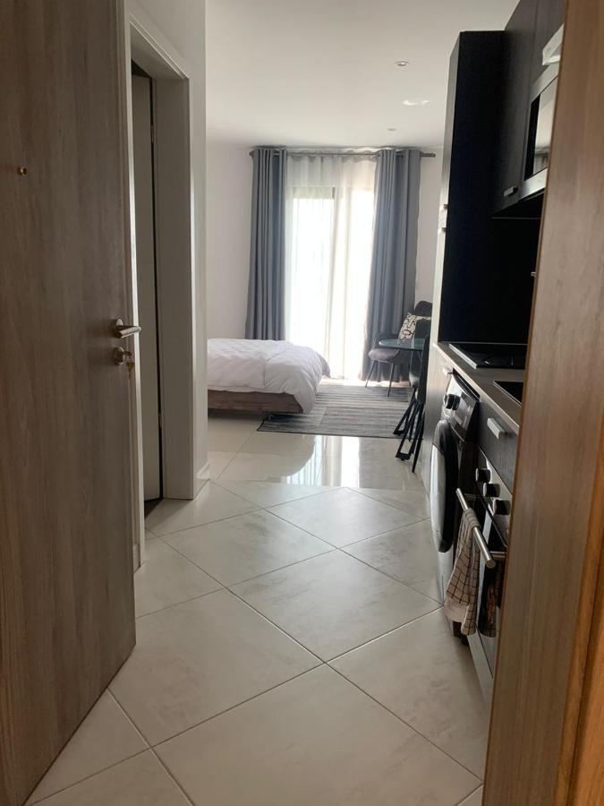Rt Properties @ The Lennox Airport Residential Accra Eksteriør billede