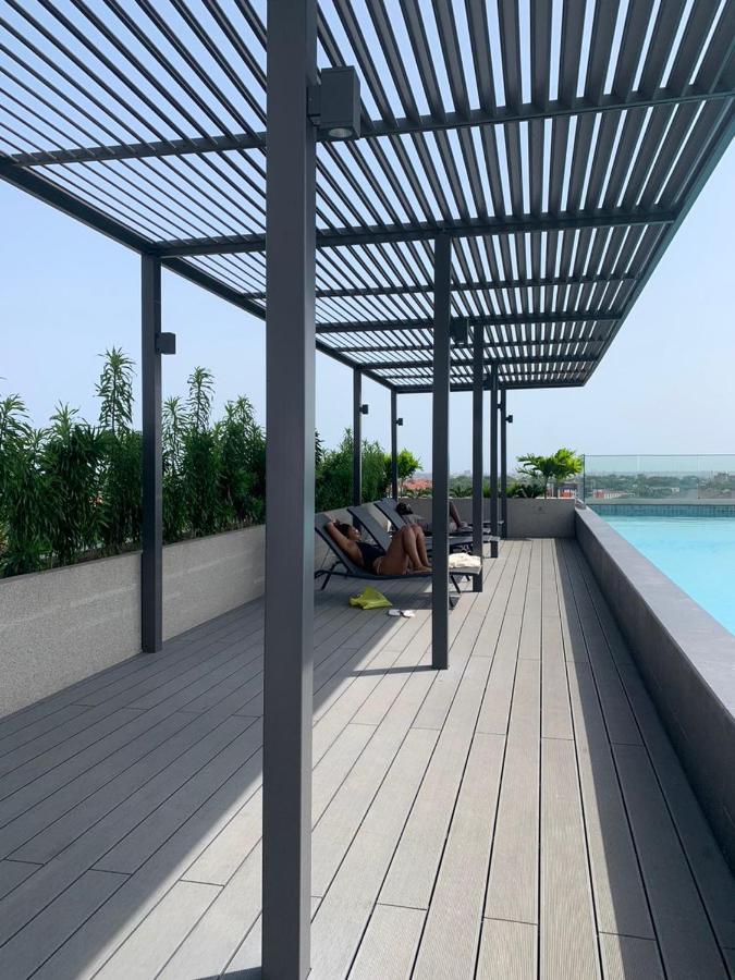Rt Properties @ The Lennox Airport Residential Accra Eksteriør billede