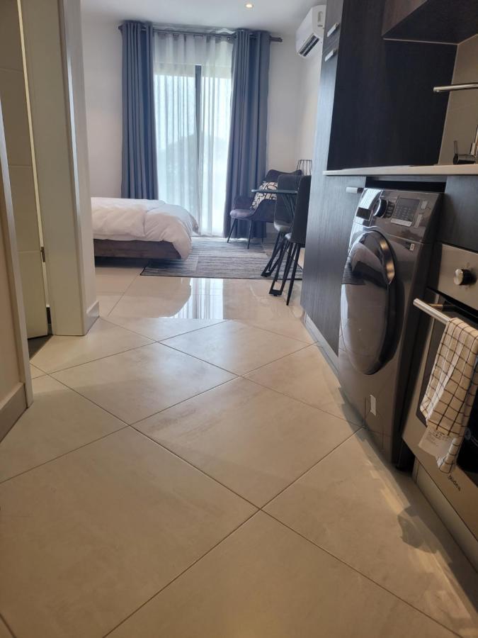 Rt Properties @ The Lennox Airport Residential Accra Eksteriør billede