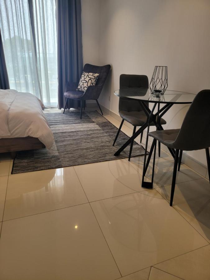 Rt Properties @ The Lennox Airport Residential Accra Eksteriør billede